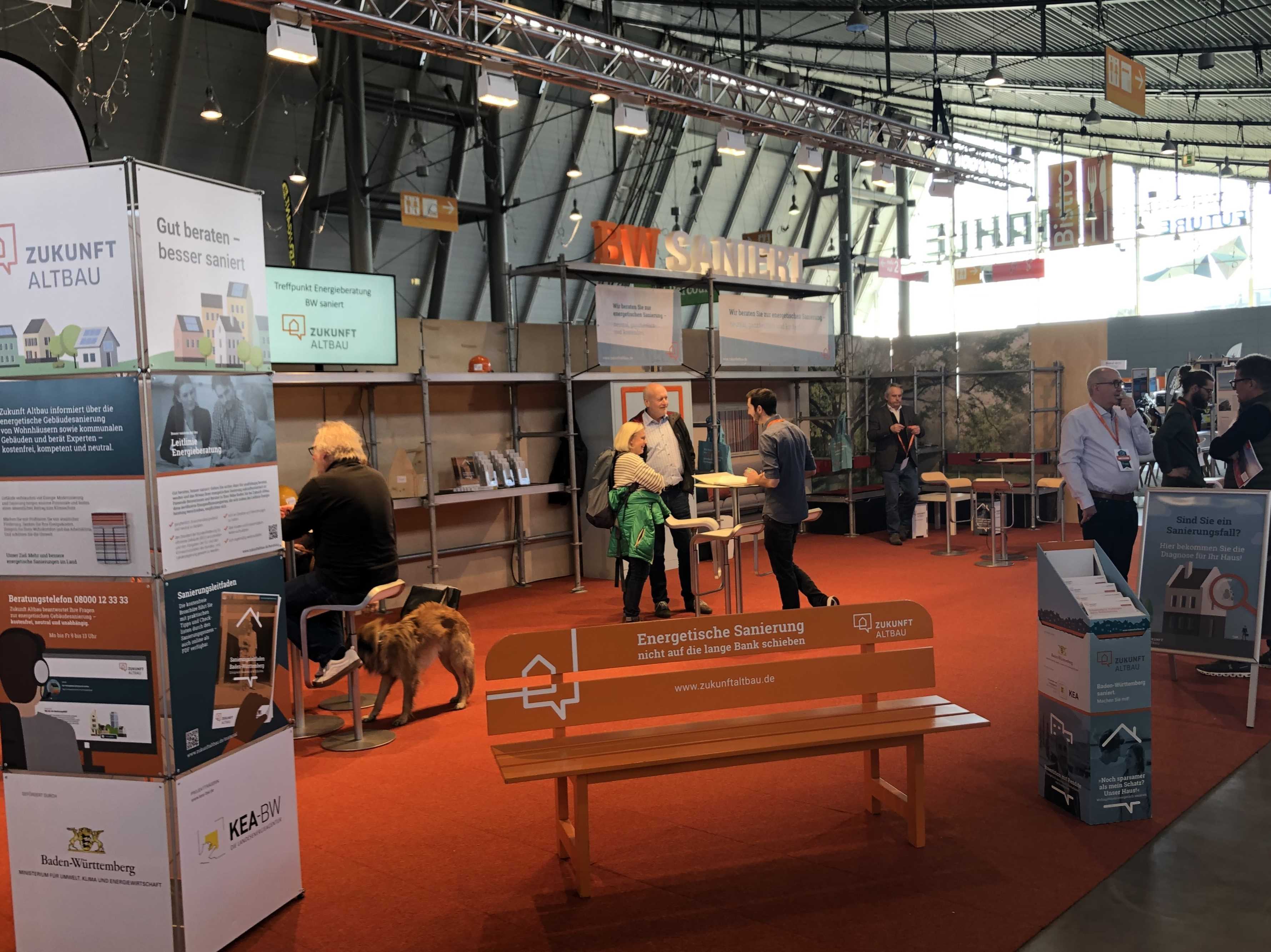 Wanderausstellung in einer Veranstaltungshalle.